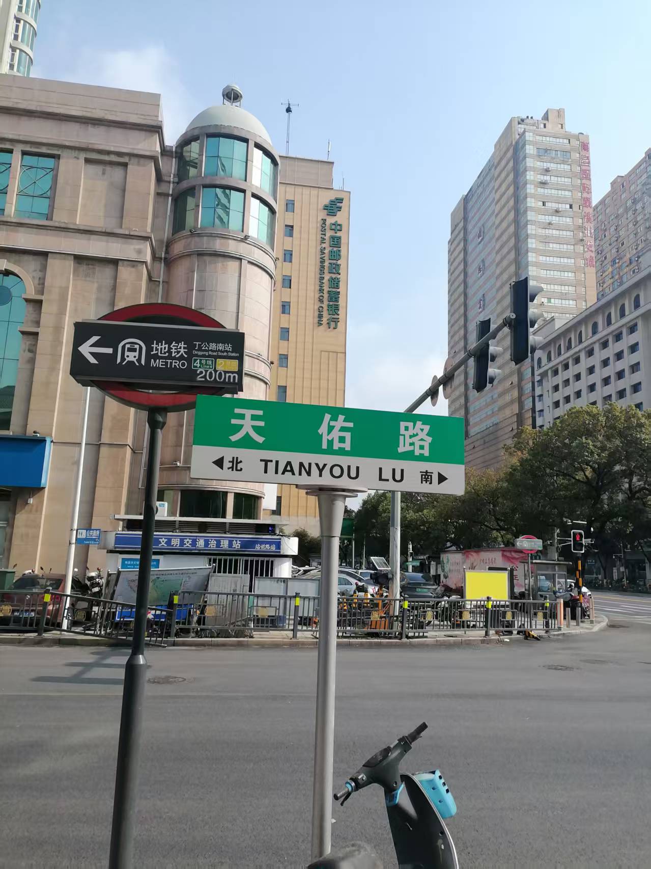 南昌红谷滩居民生活用水水箱清洗(图1)