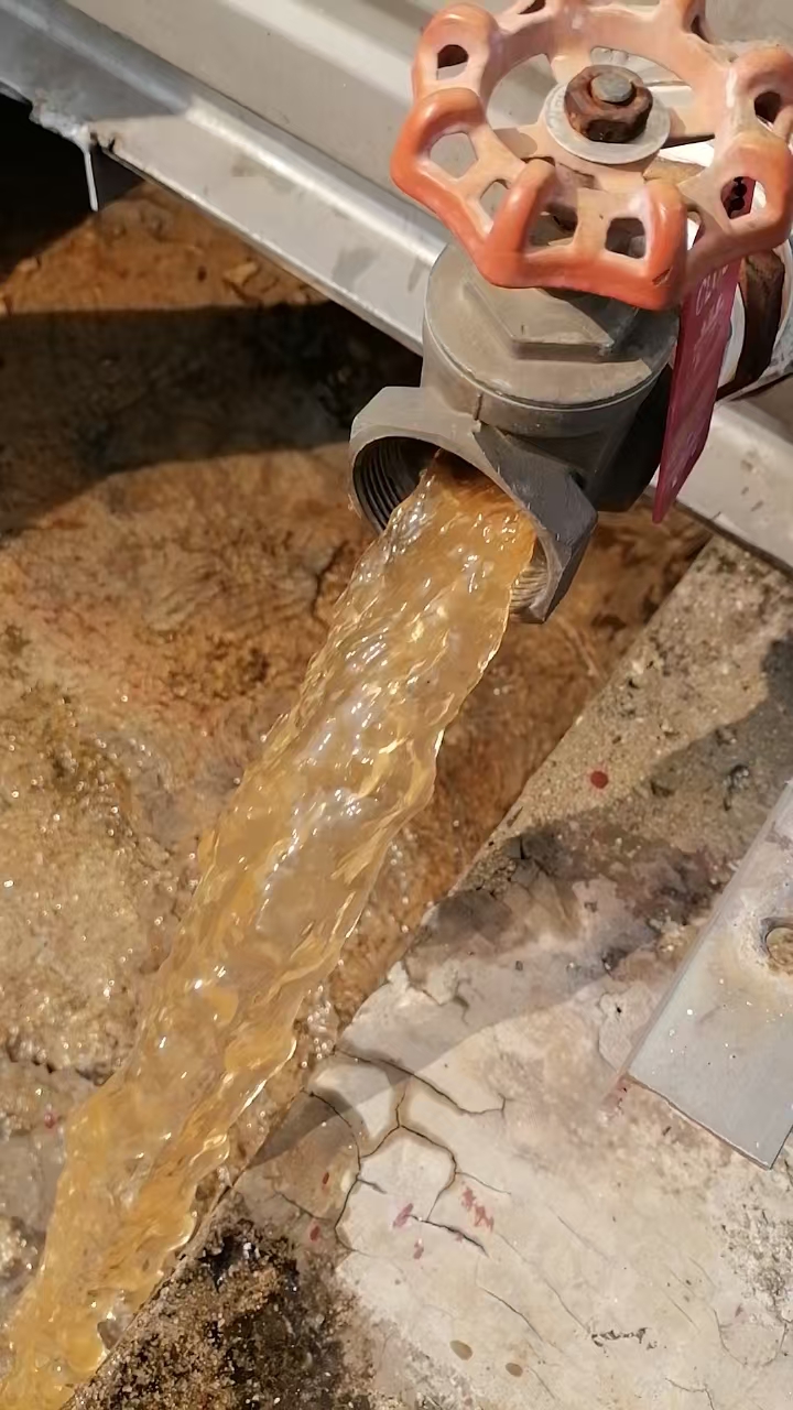 南昌流湖清洗水箱公司(图1)