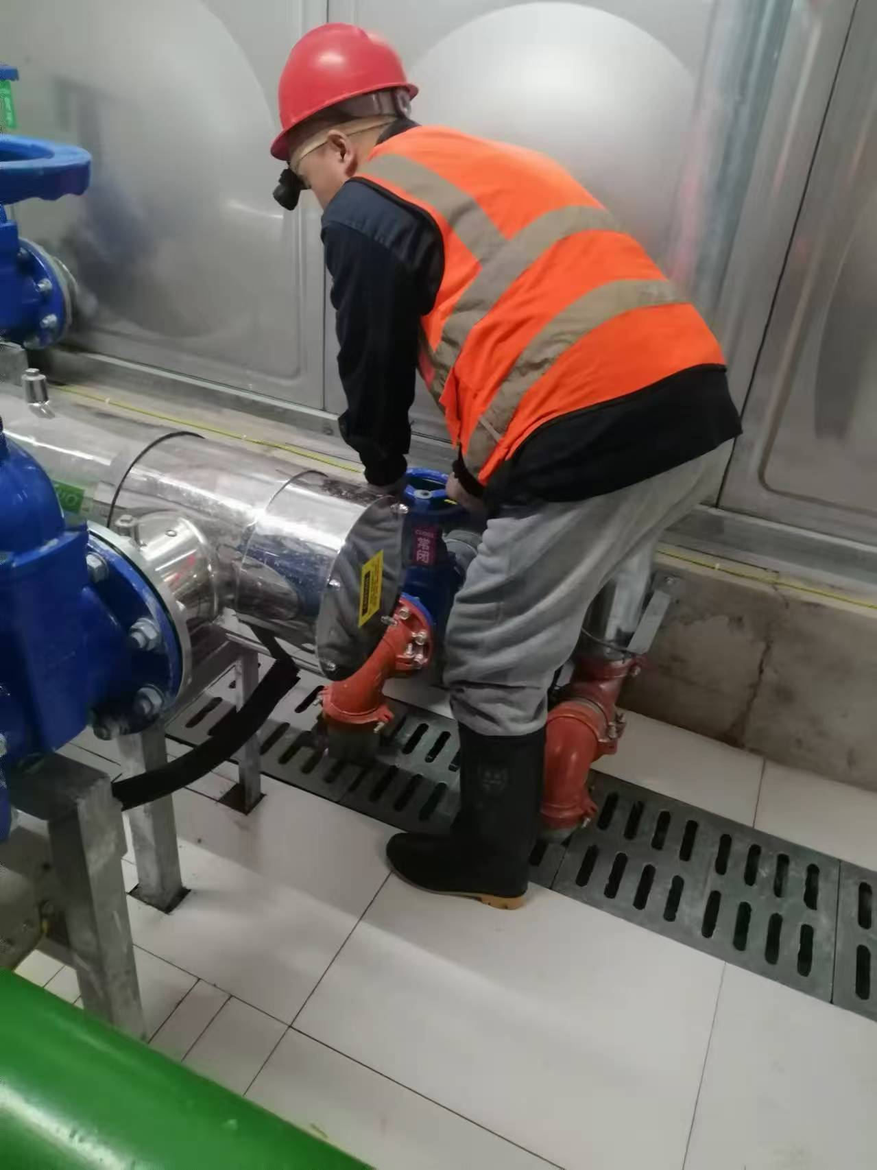 江西南昌东湖区水箱清洗公司(图2)