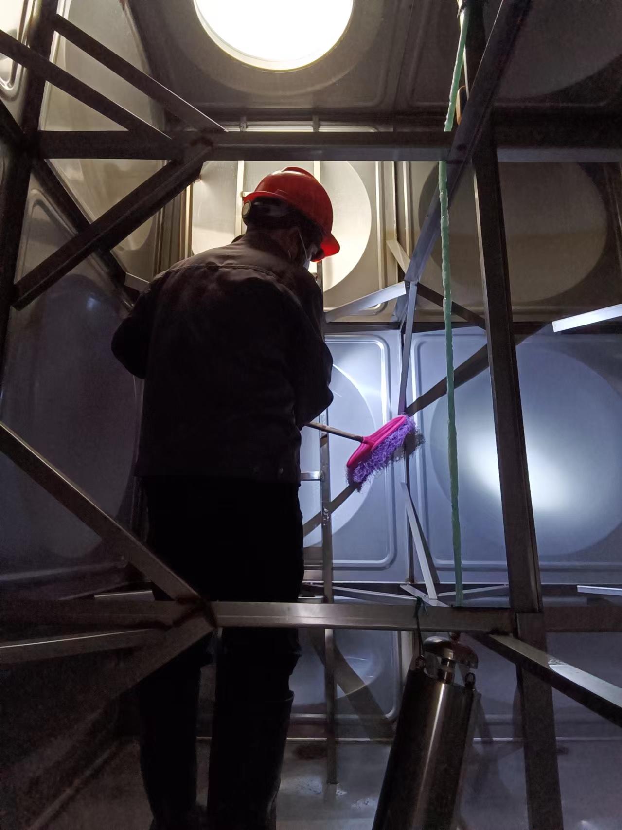 南昌酒店水箱清洗 酒店热水箱清洗(图4)