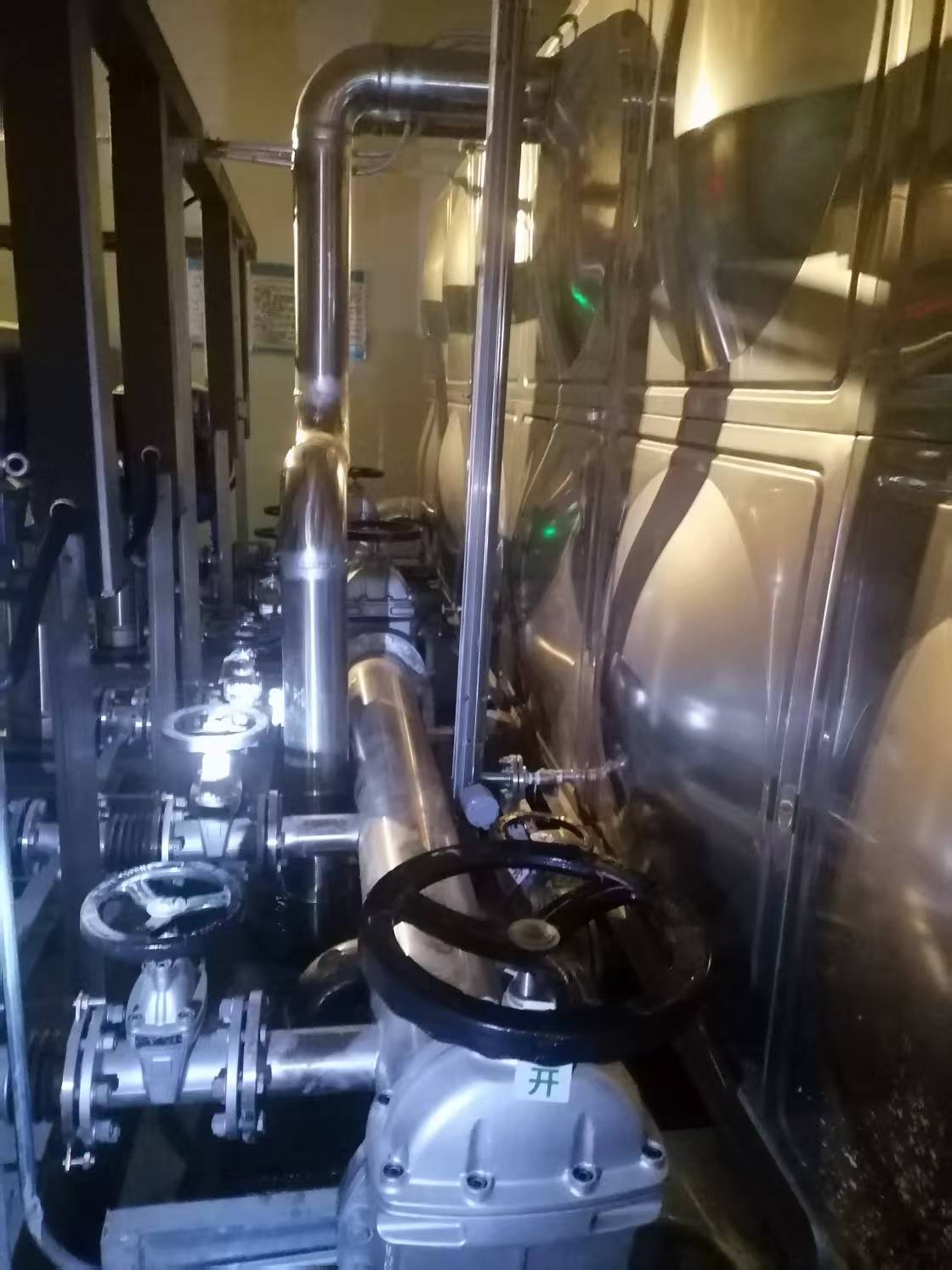 晚上在这里清洗宾馆水箱 不锈钢水箱(图3)