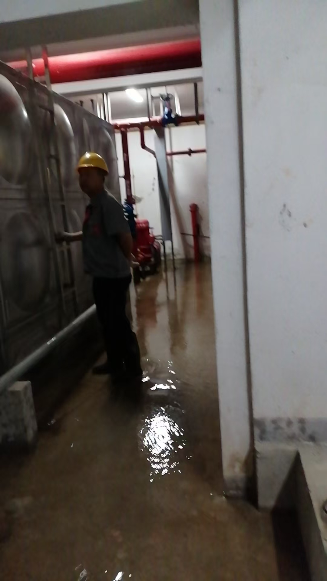 南昌樵舍清洗水箱公司(图1)